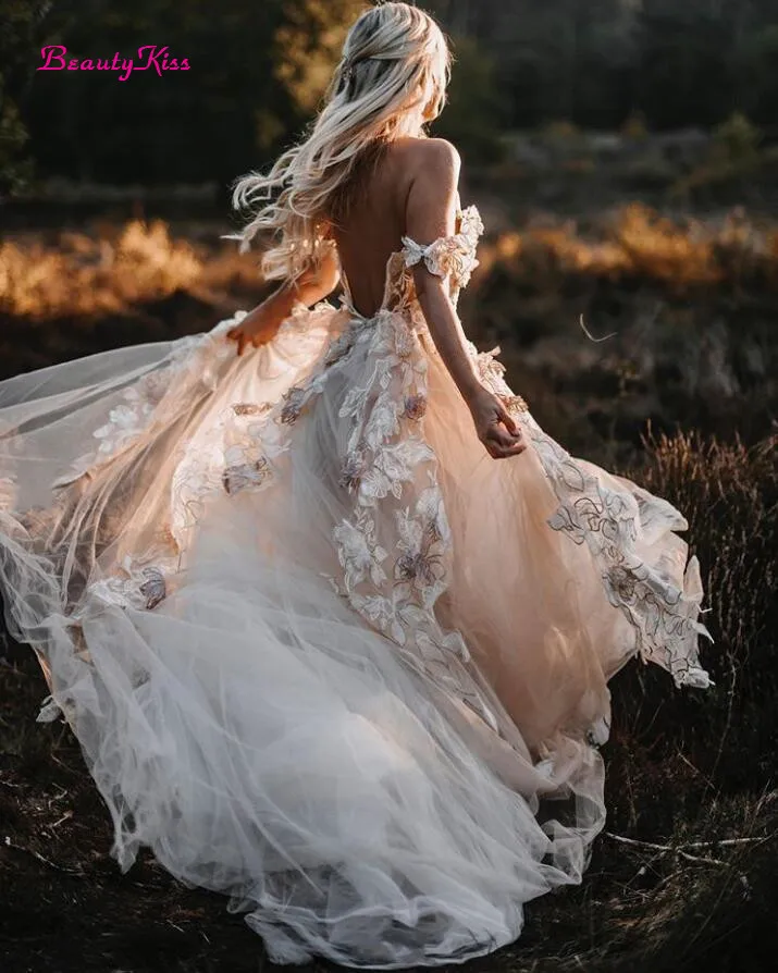 Floral Appliques Romantic 2022 Country Wedding Dresses Lace A-Line Off Shoulder Backless Sexy Tulle Boho Bridal Gowns