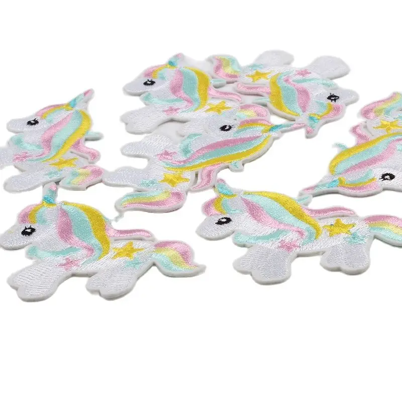 5pcs New Cartoon Unicorn Patches Iron On Embroidery Animal Stickers DIY Garments Badge Sew On Bags Pants Decoration Appliques