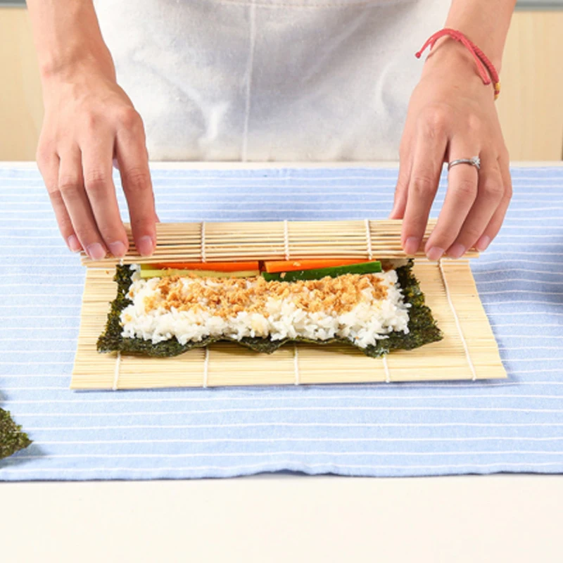 1PC Kitchen Sushi Tool Bamboo Rolling Mat DIY Onigiri Rice Paddles Tools Bamboo Sushi Mat Japanese Sushi Machine Tool