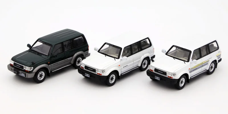 IN stock Master 1:64  Land Cruiser LC80 Diecast Model Car