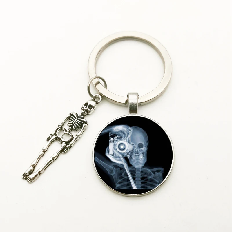 Fashion Creative Vintage Skeleton Pendant Key Chain X-ray Film Glass Convex Round Key Ring Cute Key Chain Handmade DIY Bag Charm