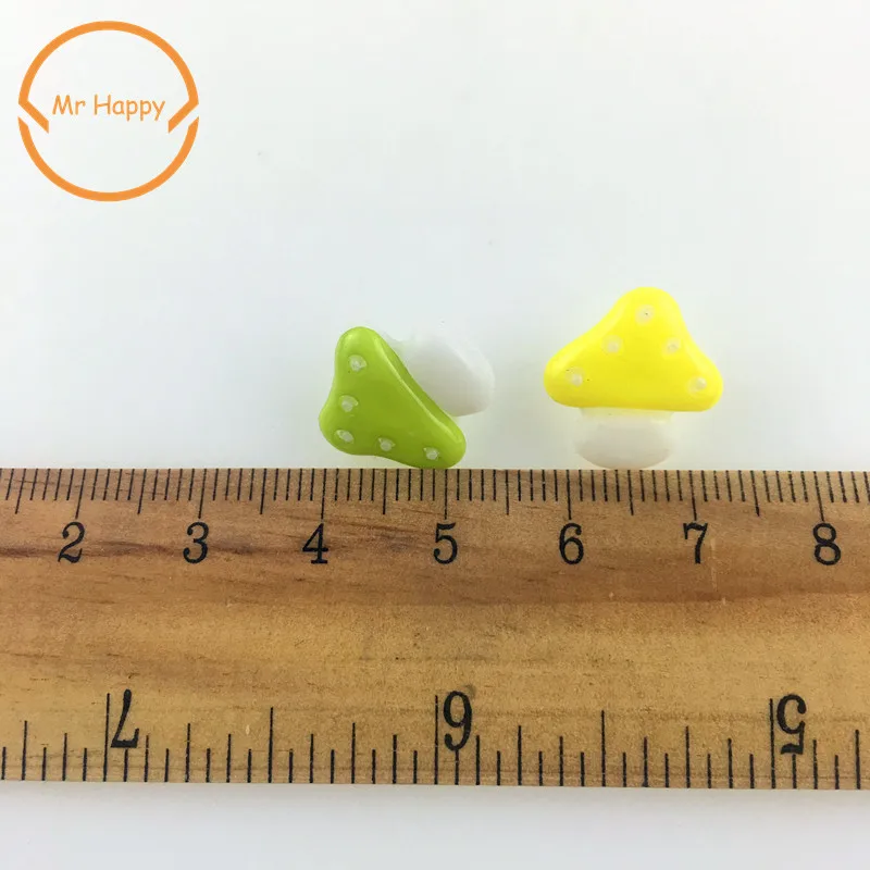 100PCs 10mm mushroom Mixed Colors Resin Buttons for Sewing or Scrapbooking Garment Accessories