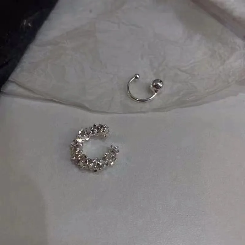 Simple High-end Earrings Clip Ear Clips Without Pierced Female Temperament Fashion Retro Cold Wind Ear Bone Clip image 3
