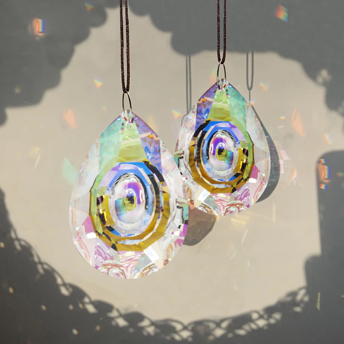 H&D Colorful Hanging Crystals Prism Suncatcher for Windows Decoration Chandelier Parts DIY Home Wedding Decor Accessories Gift