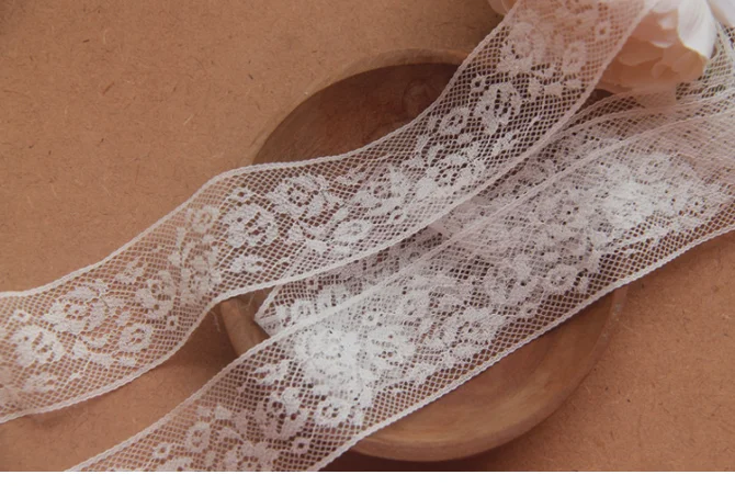 1yard Width:3.9cm Retro Embroidery Lace Wedding Trimming Lace for Crafts Sewing Accessories All  Handiwork (KK-821)