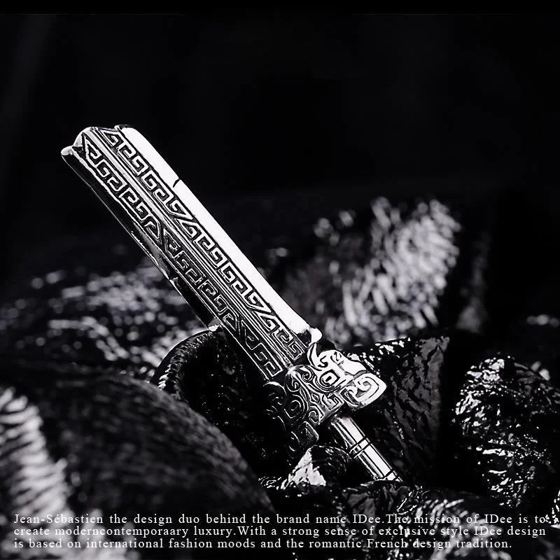 Punk Retro Amulet Broken Sword Pendant Simple Comfortable Silver Color Pendant Necklace Trendy Personality Man Birthday Gift