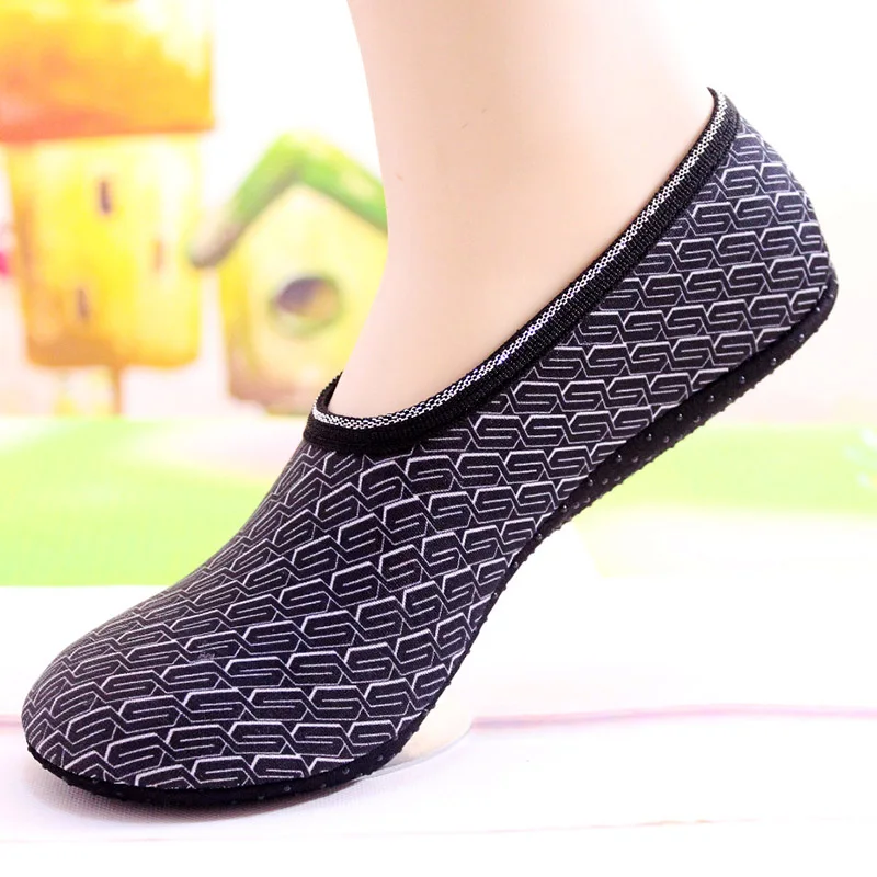 Men Slippers Indoor Warm Antiskid Thick Home Floor Socks Adult Kids Color Large Winter Shoes Couples Soft Cozy Ankle Short Socks