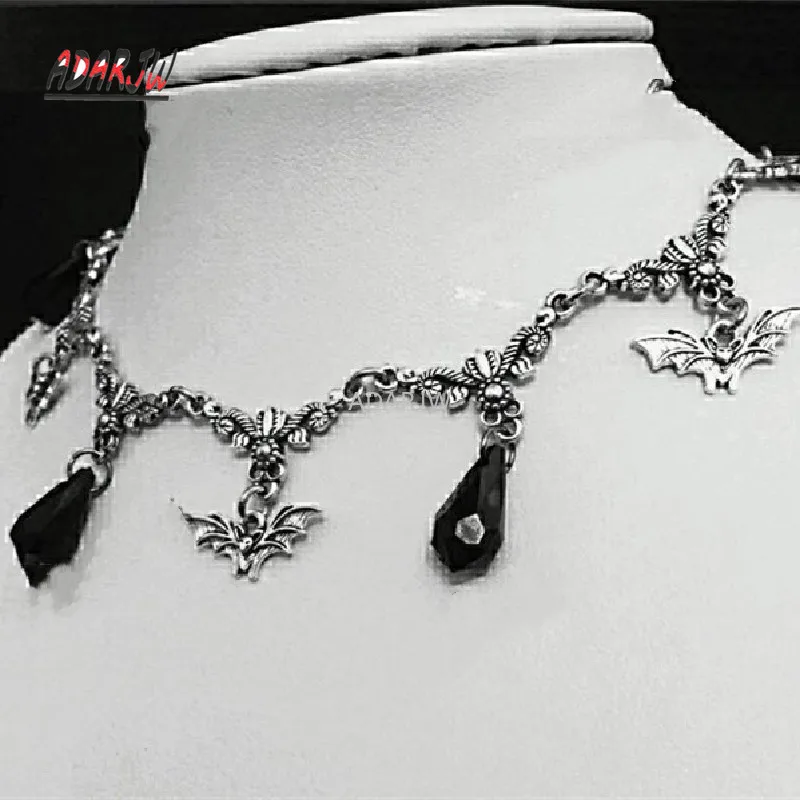 Gothic Black Velvet Choker Bat Necklace Victorian Creativity Gorgeous Punk Jewelry Fashion Party Women Halloween Gift