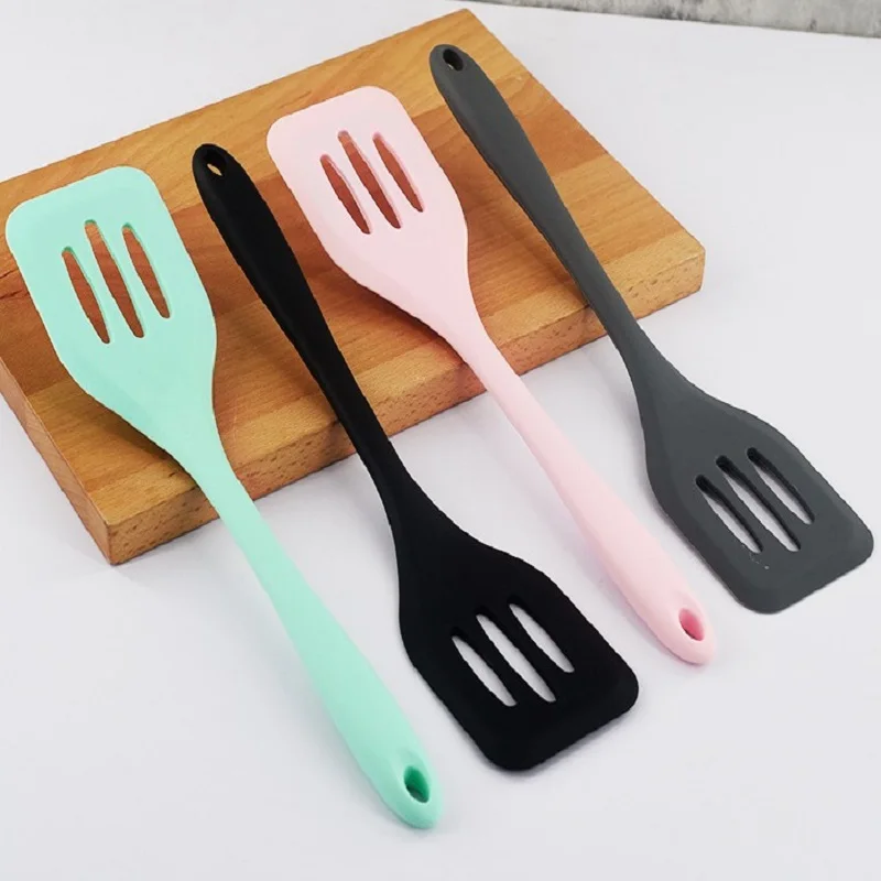 Egg Fish Frying Pan Spatula Scoop Fried Shovel Large Silicone Turners Cooking Utensils Kitchen Tools Cooking Accessories 29*7CM