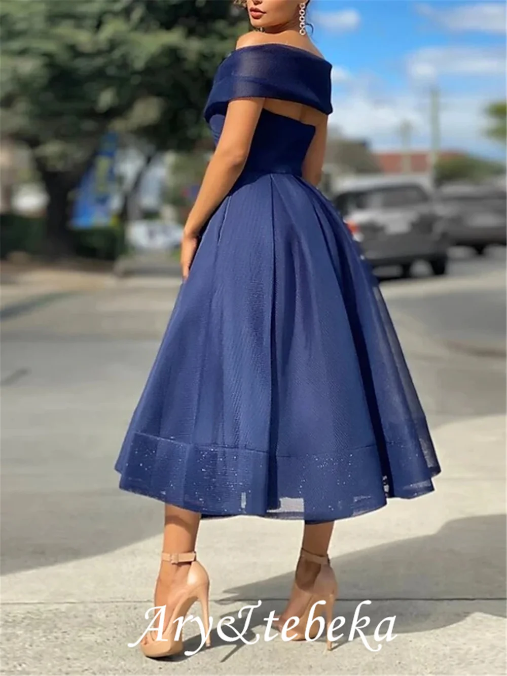 A-Line Empire Minimalist Party Wear Prom Dress Off Shoulder Sleeveless Tea Length Tulle with Pleats 2021