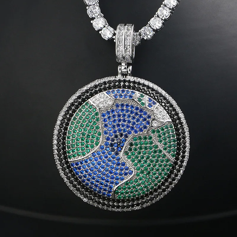 

Ice Out Cubic AAA+ Zircon Exquisite Rotatable Pendant Necklace with Rope Chain Hip Hop Silver Color Charm Jewelry for Men Women