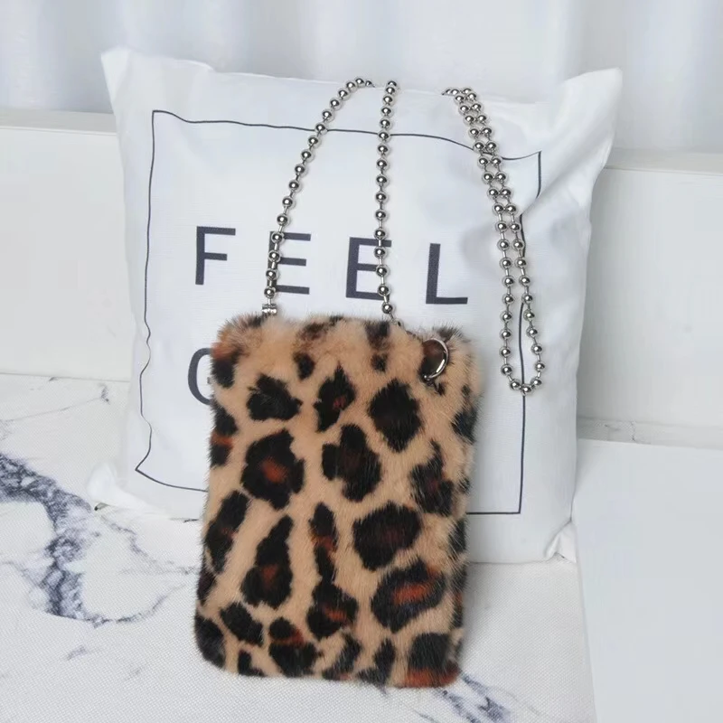 2020 Korean Whole Mink Fur Cell Phone Bag Women Lovely Mini Handbag Real Leopard Singer-shoulder Bags Beaded Chain Card Holders