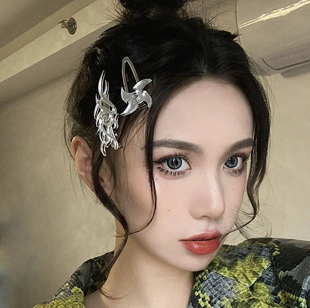 

Hip-Hop Punk Style Flame Dart Hairpin Silver Dragon Flame Hair Clip Boomerang Hair Pin Woman Girl Barrettes Hair Accessories