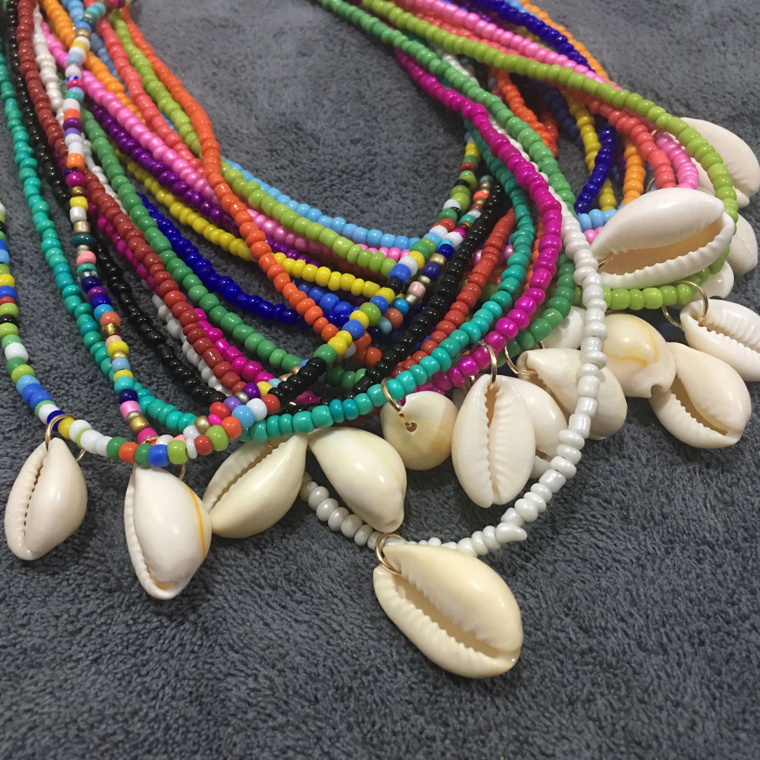 Simple Seed Beads shell Strand Necklace Women String Beaded Short shell Choker Necklace Jewelry 16 inches Chokers Necklace Gift
