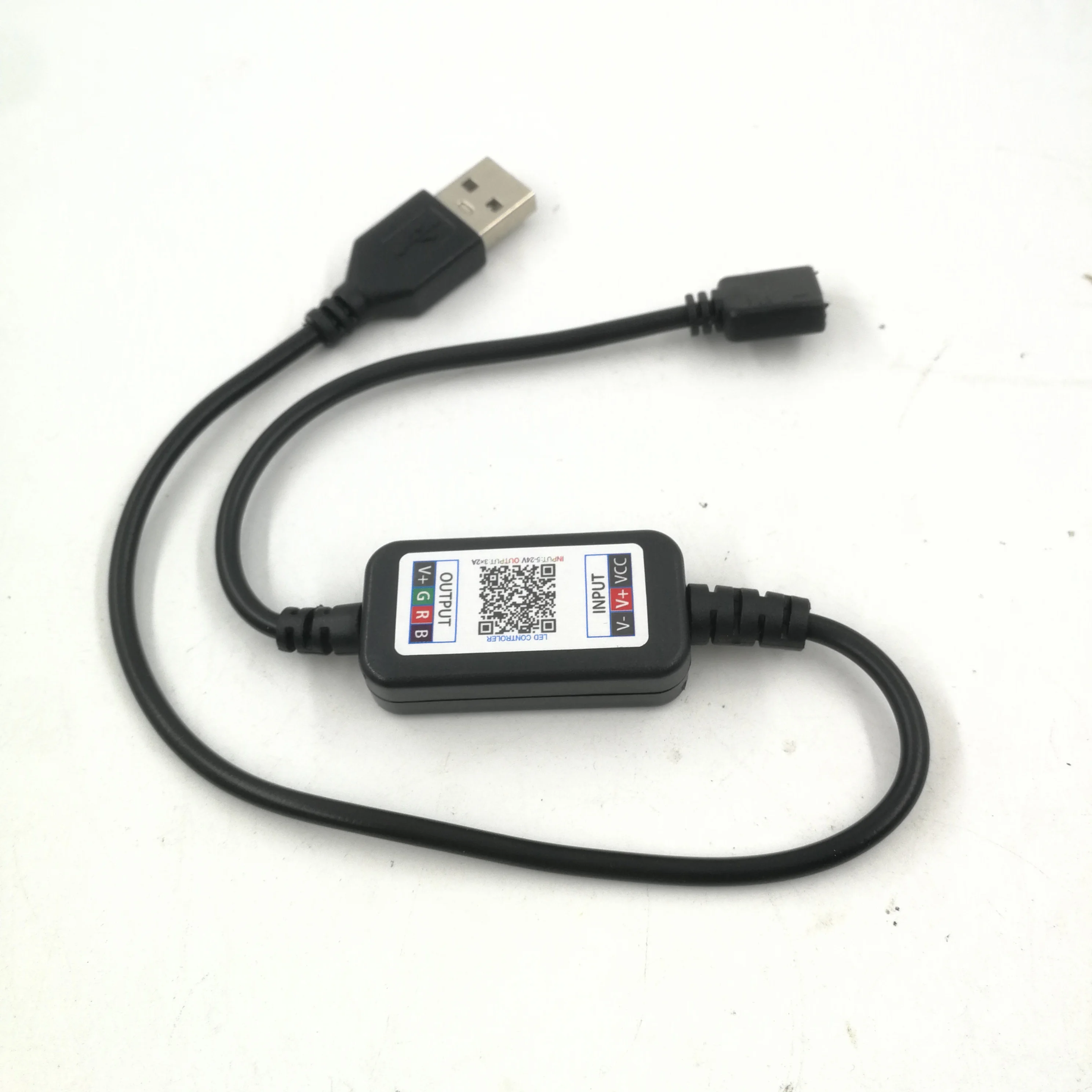 Controlador Playled RGB 12/24V 15A con mando a distancia Controlador Playled RGB 12/24V 15A con mando a distancia