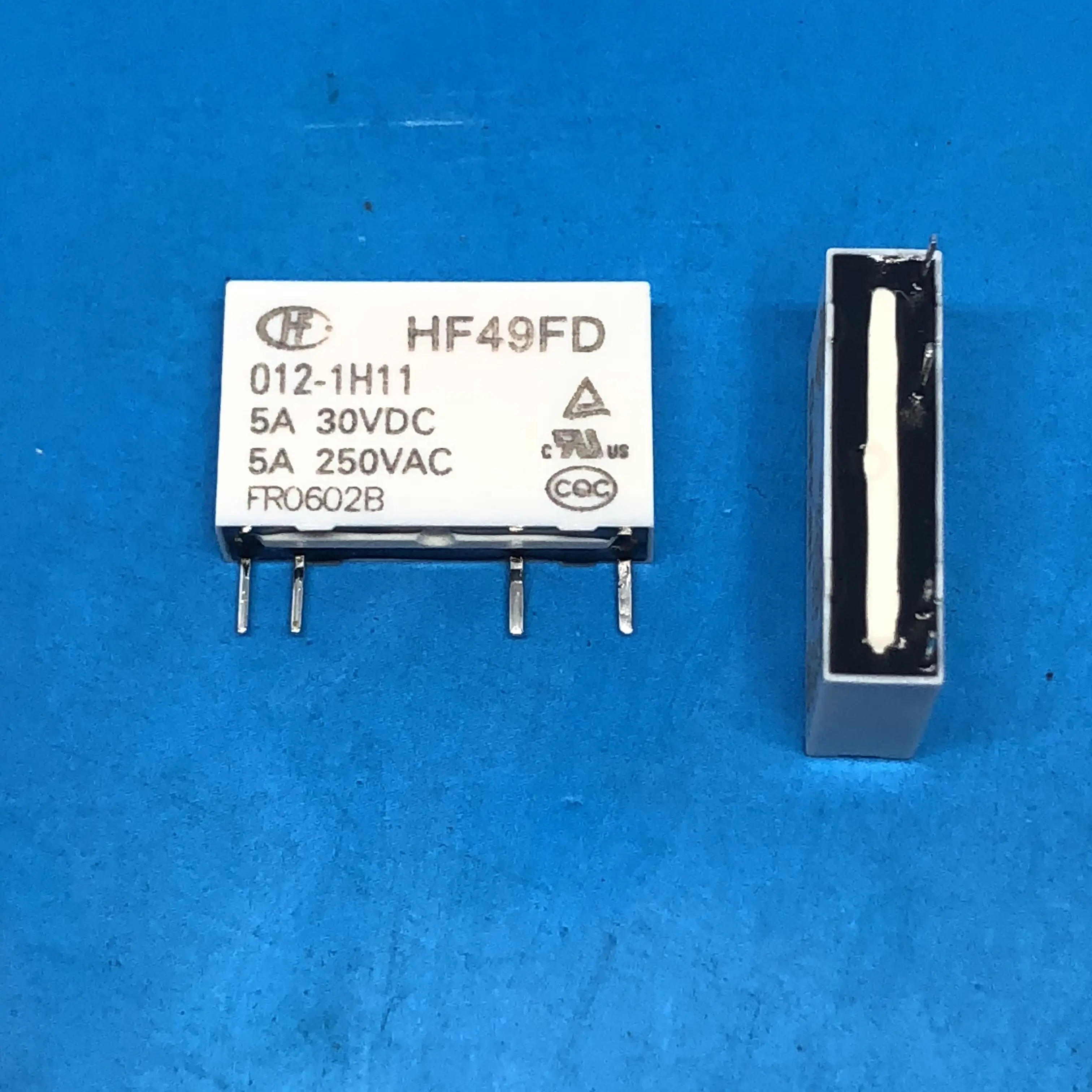 

JZC-49F-012-1H1 HF49F-012-1H1 PA1A-12V 5A 250VAC relays