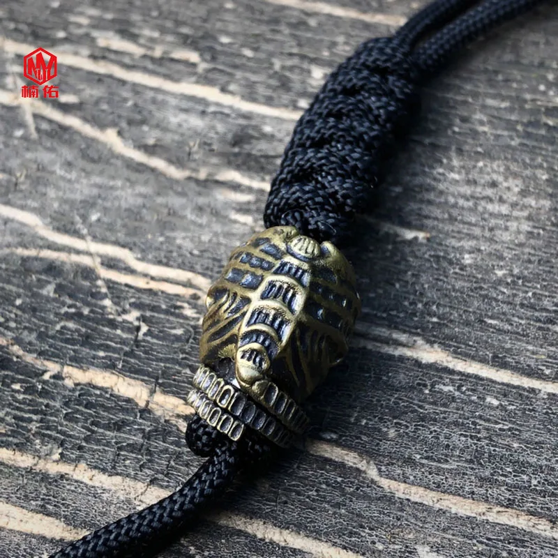 

1PC 925 Silver Brass Original Handmade Alien EDC Paracord Beads Lanyard Pendants Knife Beads Umbrella Rope Cord Beads Pendants