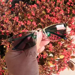 Chameleon Sunglasses Men Women Photochromic Reading Glasses Matt Gold Metal Presbyopia Spectacle Frame For Farsight +1 2 3.5 4.0