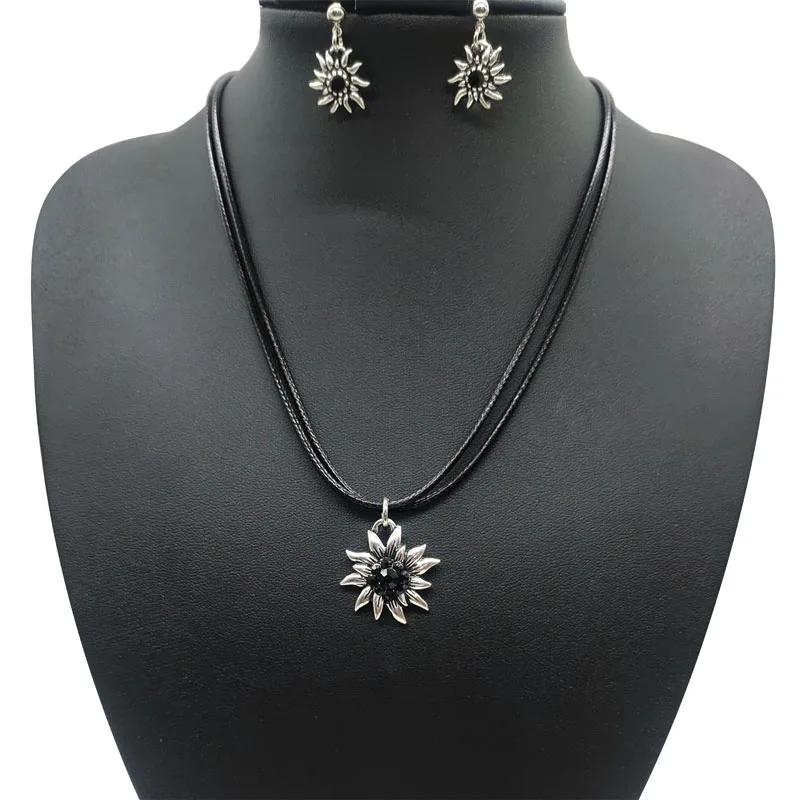 Vintage Edelweiss Jewelry Set Multicolor Crystal Flower Necklace and Costume Earrings Traditional Oktoberfest Costume Jewelry