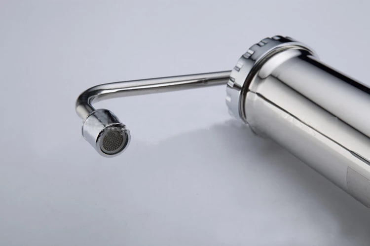 أوروبا نمط جهاز تنقية مياه الصنبور العالمي الحنفية الحنفية موصل 0.1 مللي السيراميك مجتمعة تصفية KDF