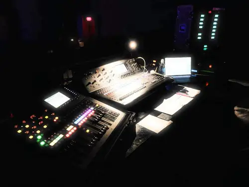 Imagen 2 del producto Luz XLR con cuello de cisne, lámpara de consola LED de 12 voltios y 18 pulgadas para mezcladores (XLR de 12 V de 4 pines)