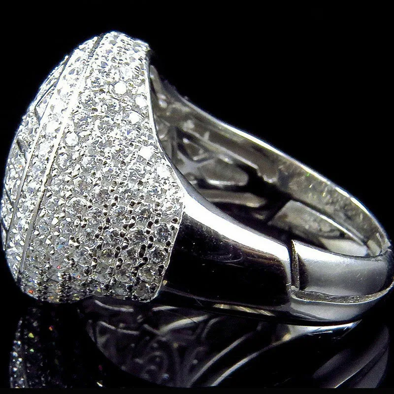 Wholesale Trendy Round Rings Male Iced Out Cubic Zircon Crystal Rings for Men Party Jewelry Accessories