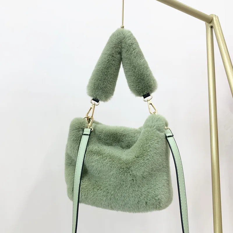 2024 Winter Faux Fur Shoulder Bags For Women Casual Plush Crossbody Bags Fur Clutch Purse Bucket Bags Bolsa Feminina