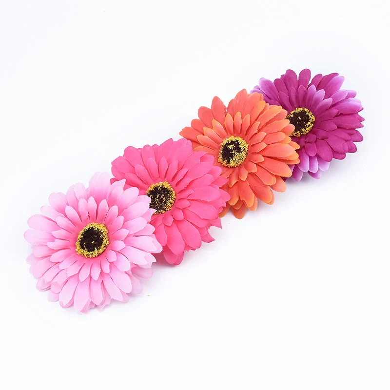 Fleur artificielle en soie Gerbera, 50/100 pièces, liquidation d'accessoires de mariée, mur de mariage, scrapbook, décoration de maison, boîte à cadeaux diy