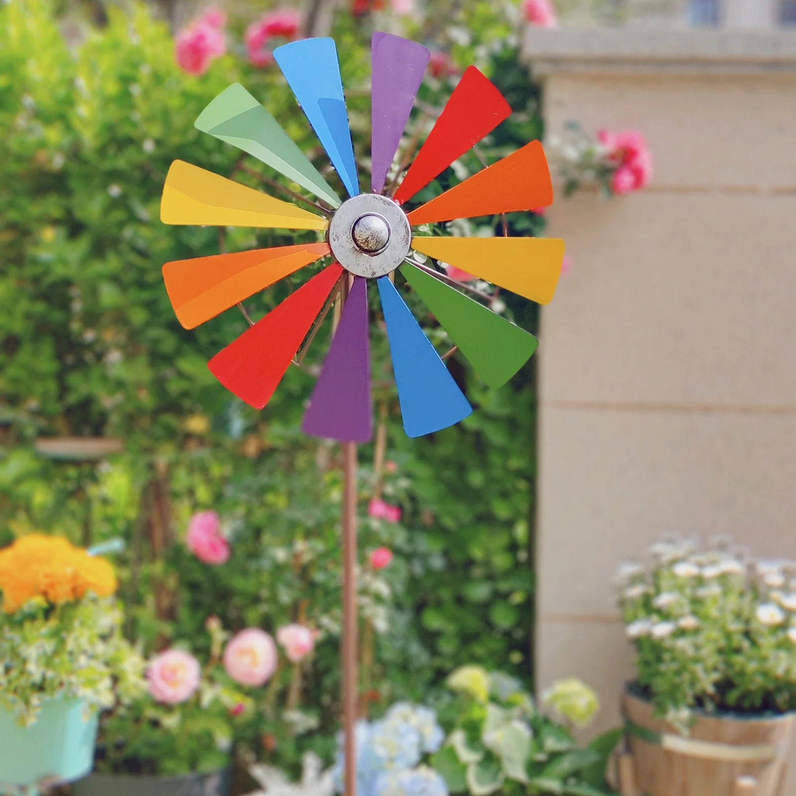 Iron Metal Country Style Windmill Wind Spinner Pinwheels Cartoon Windmill Toys Whirligig Wind Spinner Pinwheel Yard Garden Decor