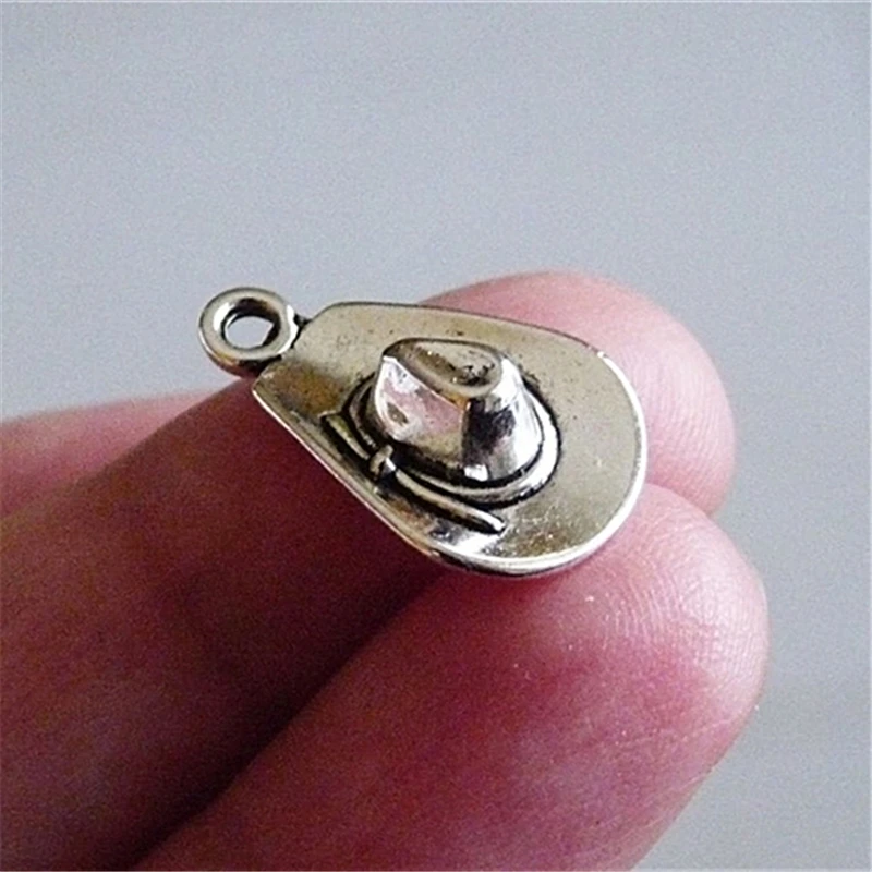 20X Hat Charm, Cowboy Hat Charms for Bracelets, Antique Silver Color Tone Charms, 3D Charms 13mm X 20mm