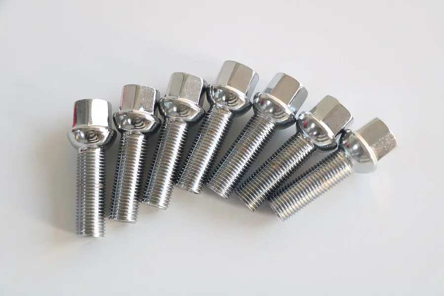 1pcs Ball Seat Car Alloy Wheel Nut Bolts Screw Thread length 23/28/30/33/35/40/45/50/60mm M14x1.5 12x1.5