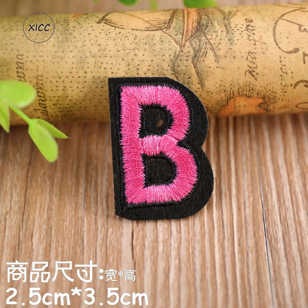 TN 26 English Letters Fashion Embroidery Iron on Patches Small Alphabet A-Z Name Bagde Colorful Cartoon Cloth Decoration Sticker