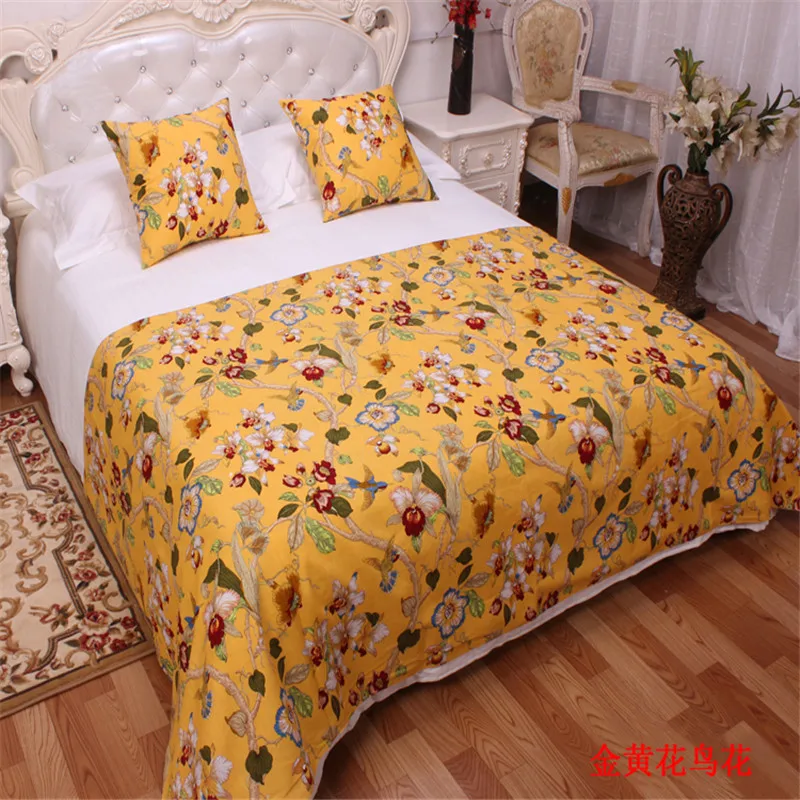 

American Flowers Birds Throw Runners Pastoral Yellow Bed Runners Green Grass Bed Spreads Home Hotel Decoration Pillow Cases