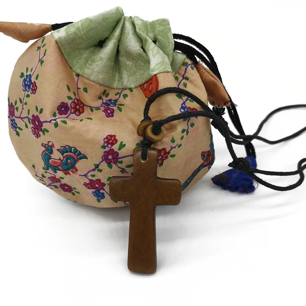 Meetvii Religious Yak Bone Cross Necklaces for Women Men Vintage Pure Handmade Real Bone Pendant Necklaces W/ Nepal Ethnic Bag
