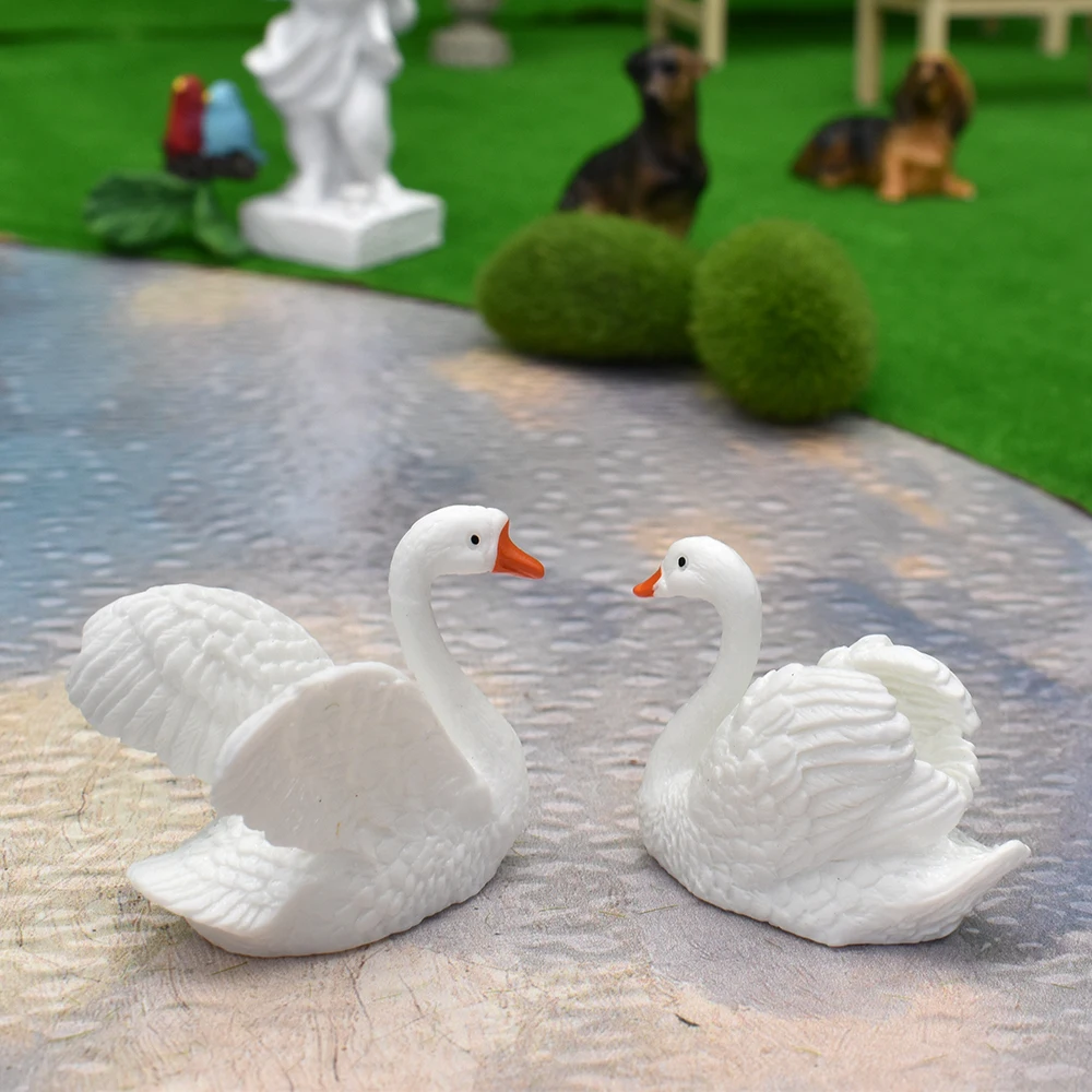 Accesorios en miniatura para casa de muñecas, conjunto de cisne para amantes, pájaro, Animal, modelo, estatuilla, adorno para el hogar, artesanía, decoración de hadas de jardín DIY