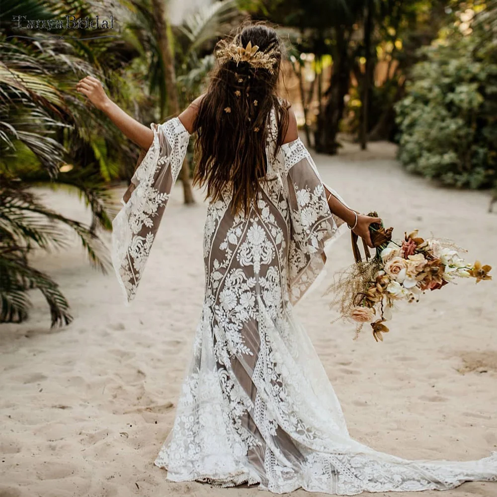 

Flare Sleeve Unique Lace Wedding Dresses Bohemian Charming Bridal Gowns Nude Linling Mermaid Noivas Chic DW584