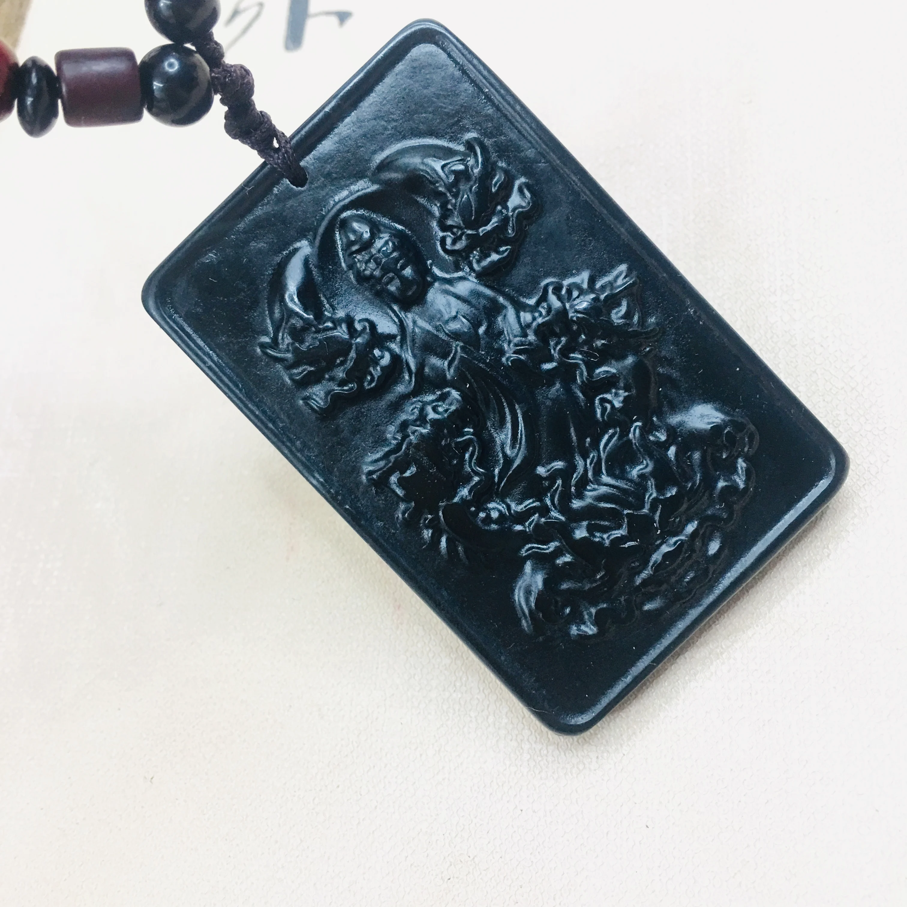 Zheru natural and Tian Moyu carved black Wulong Guanyin pendant with sandalwood beads necklace sweater chain