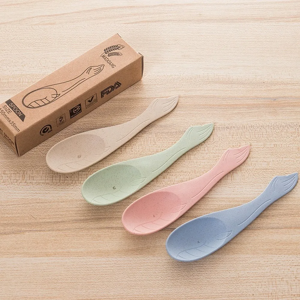 4 Pcs/Pack Minimalism Creative Whale Shaped Environmentally Friendly Plastic Rice Soup Spoon Small Gift for Children Kids