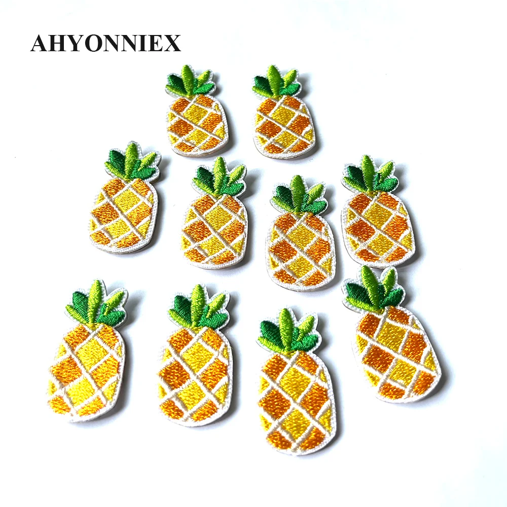 AHYONNEIX 10 sztuk/partia śliczne Mini owoce ananas brzoskwinia pomarańczowy cytryna naprasowanki na ubrania łatki na ubrania tkaniny odznaki