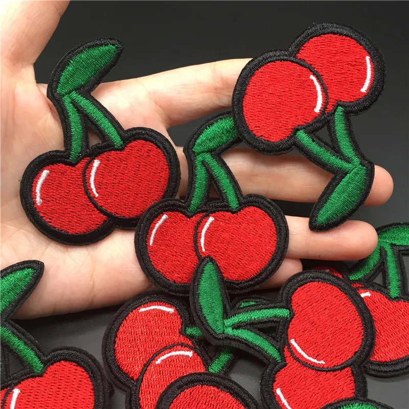 Parche bordado termoadhesivo cereza para camiseta o vestido - imagen 4