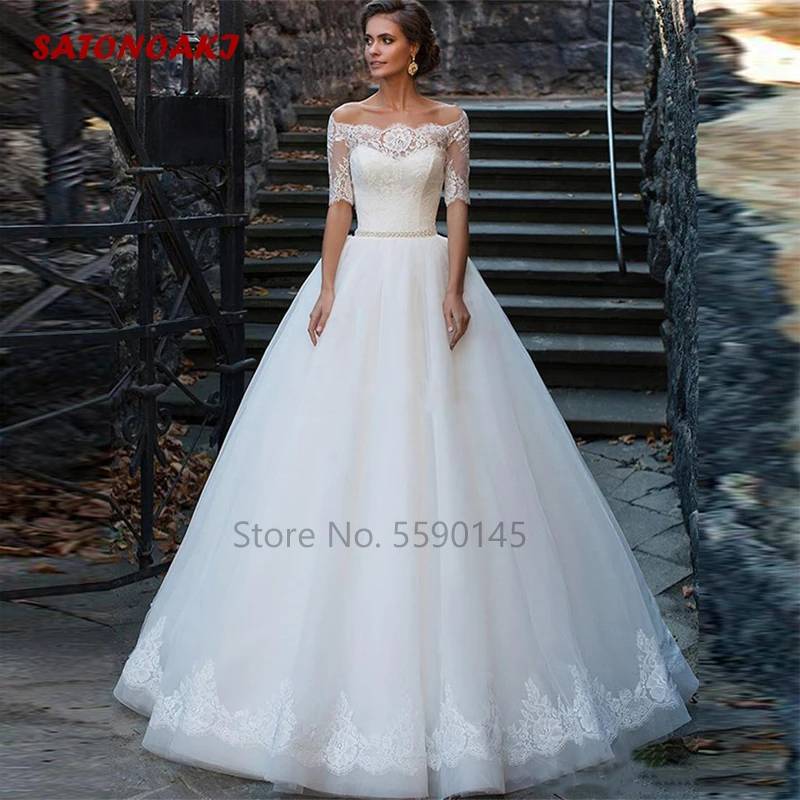 

Customized Ball Gown Off the Shoulder Lace Wedding Dress for Bride Pearls Belt Floor-Length Party Bridal Gown Vestidos De Novia