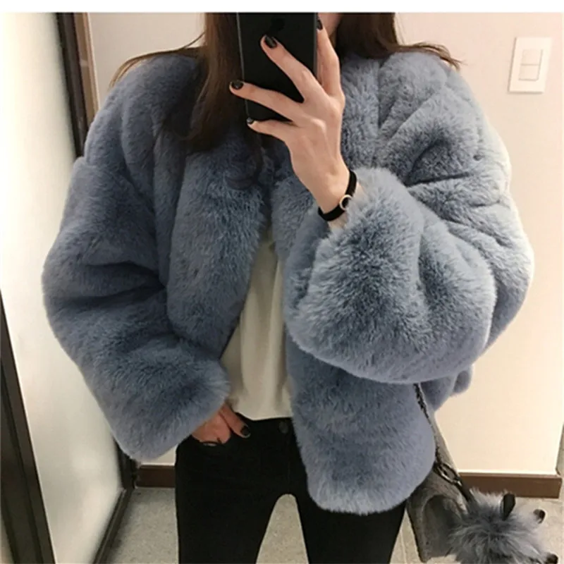 2023 Autumn Winter Thickening Fashion Casual Coat Women Fur Coat Imitation Rabbit Fur Short Luxury Short Fur Coat