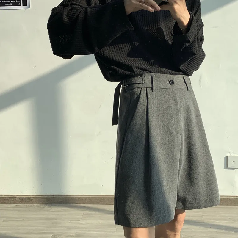 Modne szorty na co dzień męskie letnie koreańskie eleganckie spodnie z szerokimi nogawkami męskie szarfy do kolan drapowane luźne Retro popularne