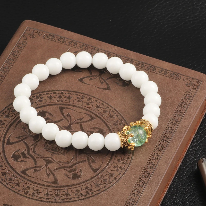 Charm Natural Stone Bracelet for Women Fashion Imperial Queen Crown Beads White Stretch Bracelet Crack Crystal Yoga Men Jewelry