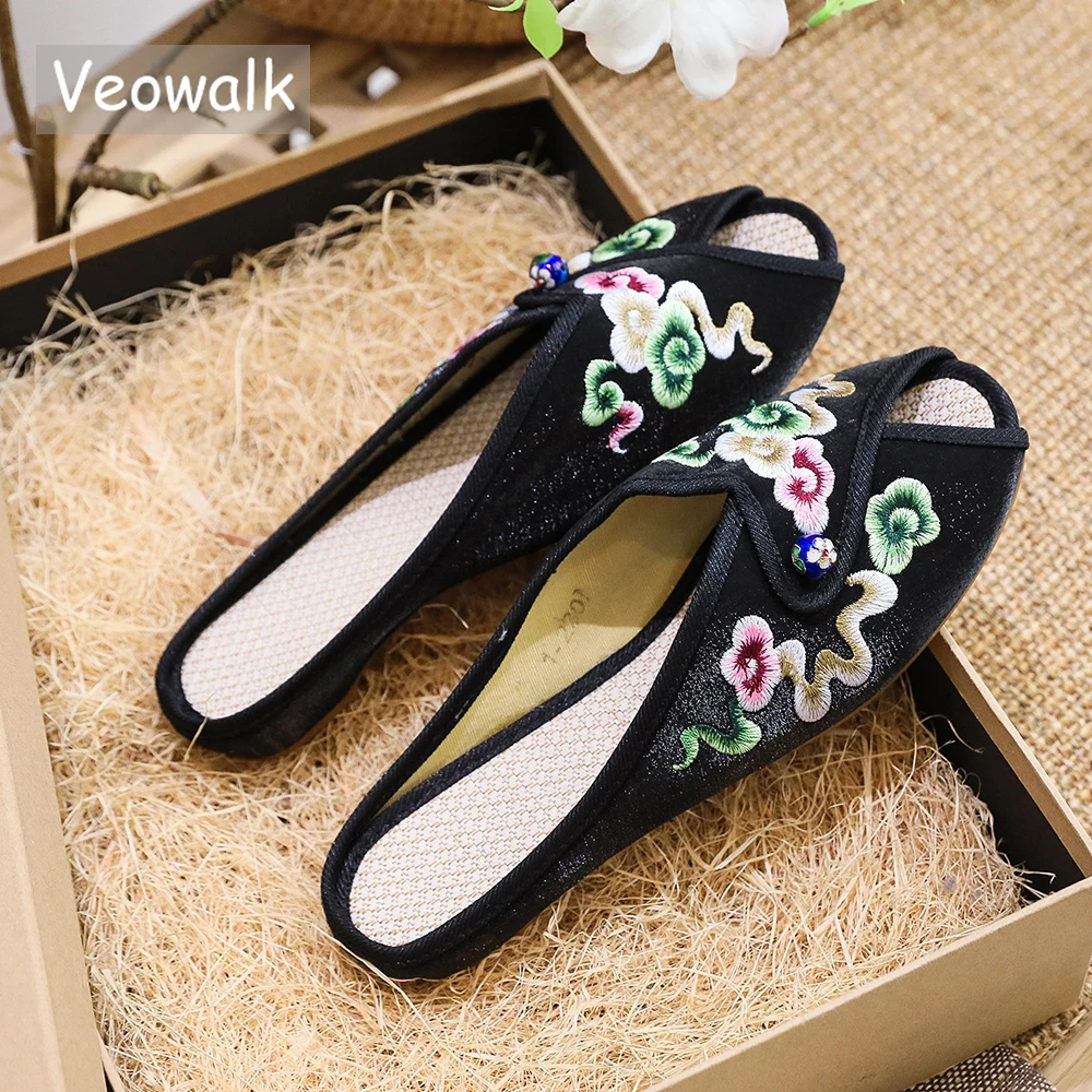 Veowalk Open Peep Toe Women Floral Embroidered Flannel Cotton Fabric Slides Slippers Vintage Ladies Casual Slip on Summer Shoes