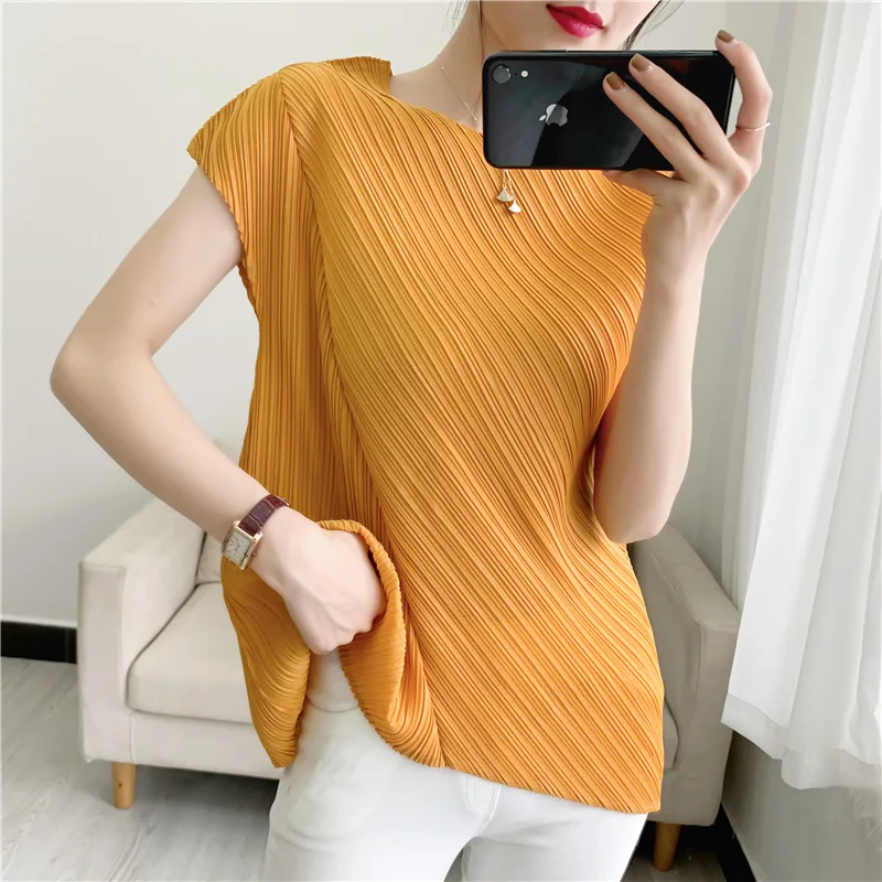 

Miyake pleated irregular tops 2021 summer new fashion female casual personality solid t-shirt basic bottoming tees