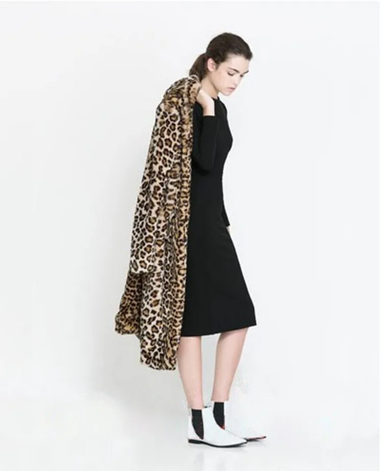 long maxi leanpard fur coat