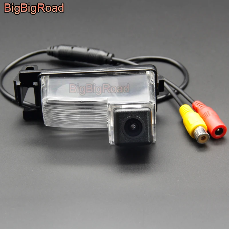 

BigBigRoad For Nissan Sentra Cube Patrol Super Safari Y61 Vehicle Wireless Rear View Reversing Camera HD Color Image Waterproof