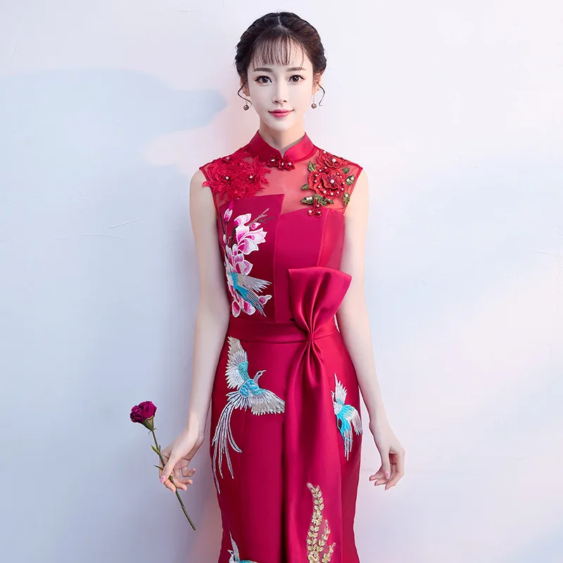 Ladies sleeveless Evening Dress Summer Vintage Phoenix Embroidery Qipao Elegant Chinese Bride Wedding Fishtail Cheongsam S-2XL