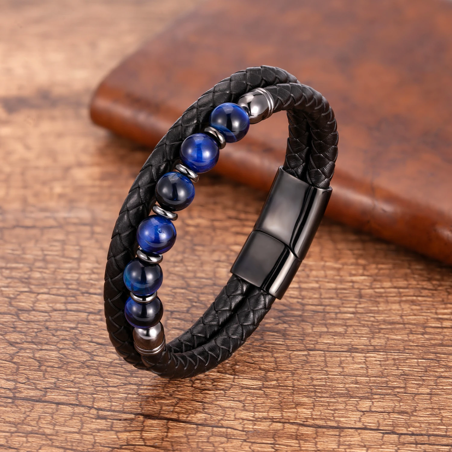 Modischer Herrenschmuck, Charm-Armband mit runden Steinen für Männer, bunte Tigerauge-Perlen, schwarze Lederkette, Armreif, Geschenk für Männer – Detail 6